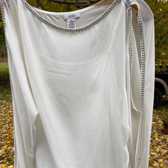 Cache Party Blouse - Picture 5 of 7